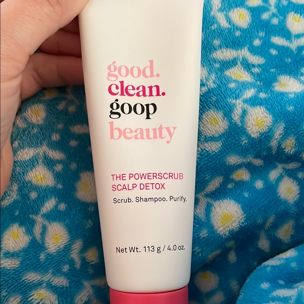 Goop Beauty Scalp Detox Scrub
